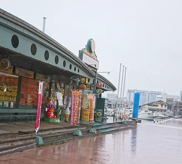 ラッキーピエロ