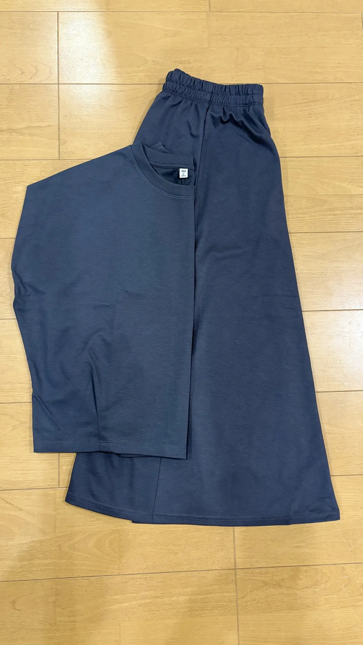 50代初夏のGUTシャツ着回しコーデの画像_3