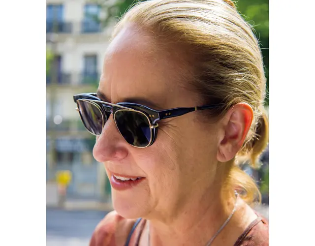 シモーネ（主婦・パリ）