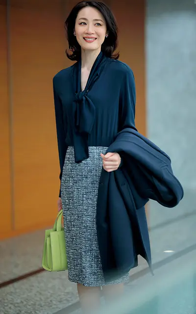 マックスマーラのドッキングワンピースコーデの樹神