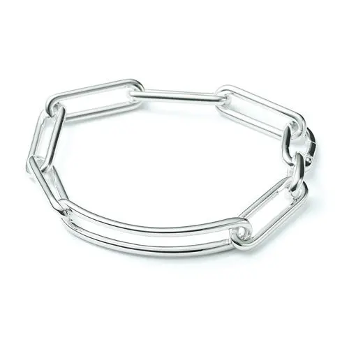 薄着の季節こそ、輝きで差をつける！大人の画像_5