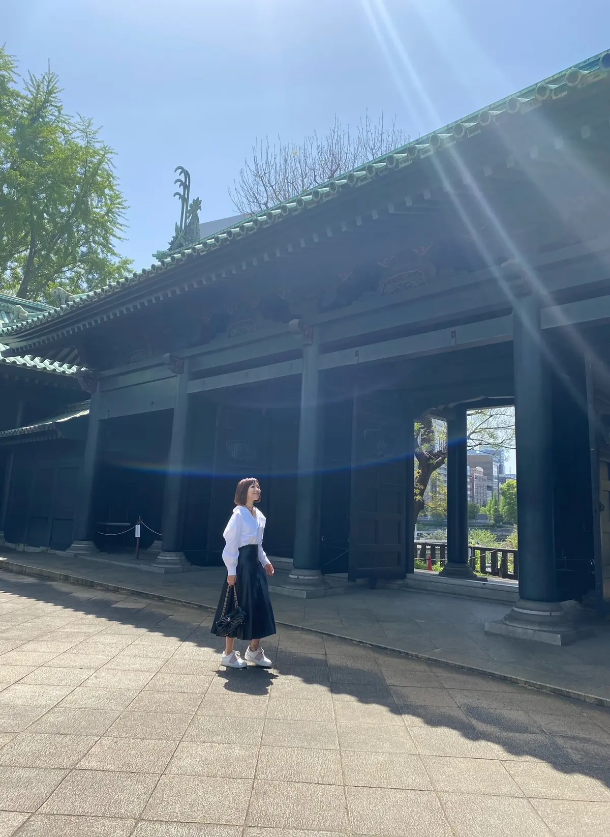 秋へつなぐ白シャツコーデ 2選 の画像_12