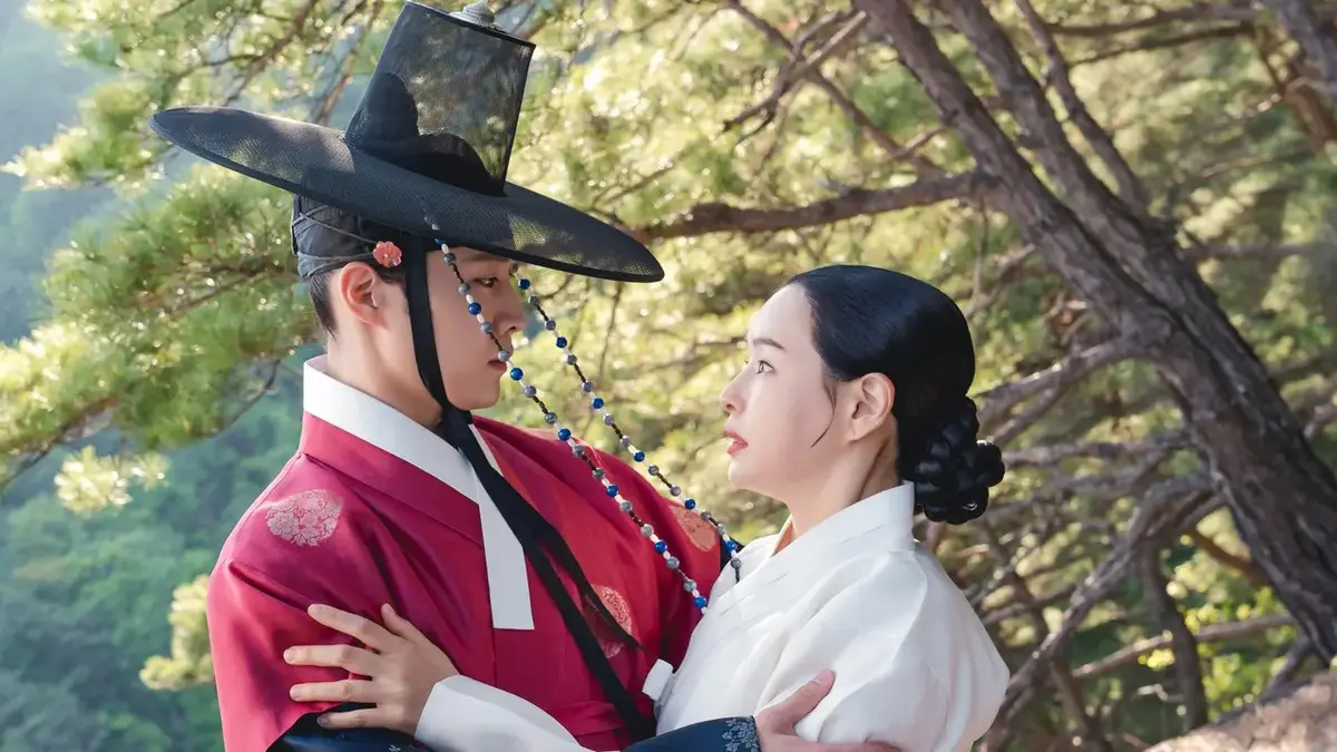 『夜に咲く花』