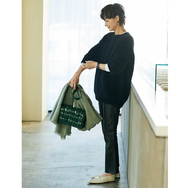 最愛のスタンダード服を 年相応に着たい。それには どこかにパンチが必要です。