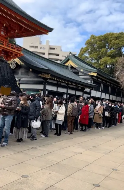 ディズニー並みの行列。