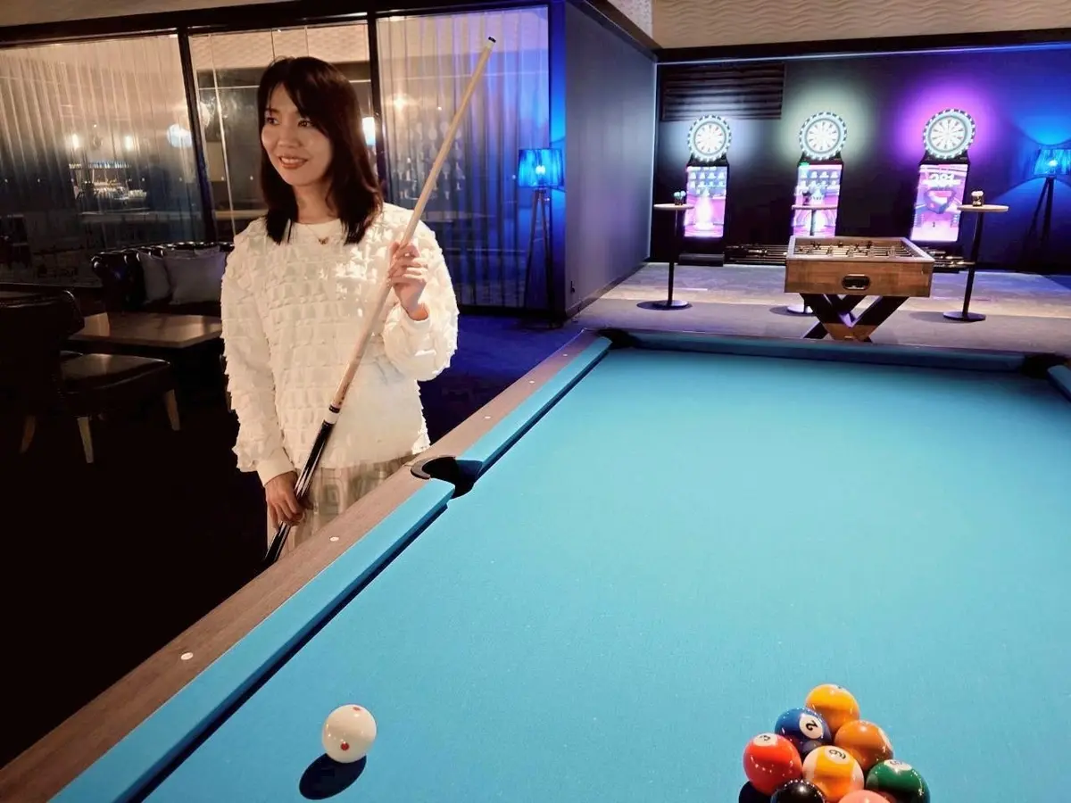 ディープシーラウンジ