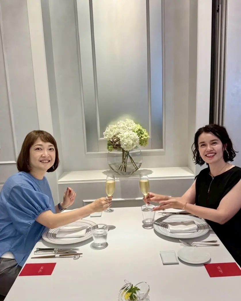 晩夏に纏う黒。大人のリトル・ブラック・ドの画像_5