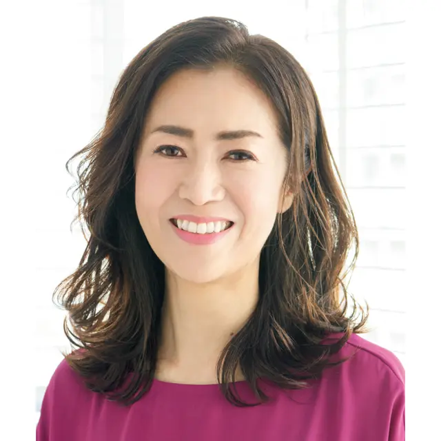 地肌と髪をいたわりながら染め上げハリのあるしなやかな仕上がりに