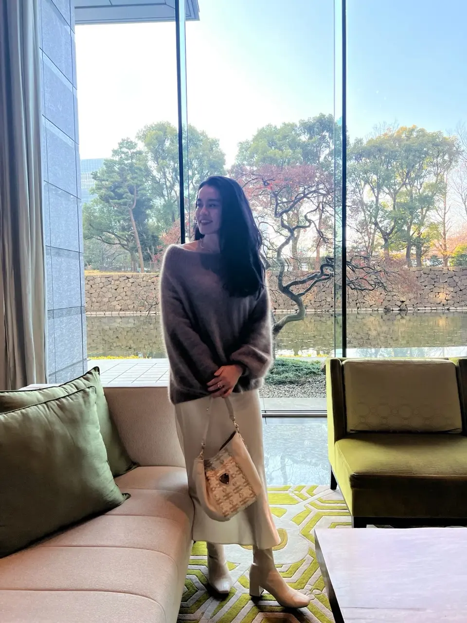 白を味方につけた冬コーデ@パレスホテル東の画像_1