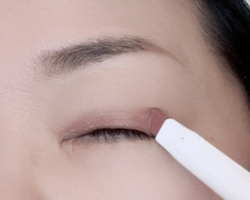 アイシャドーペン 04 セピア