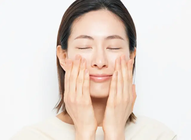 ポイントはビタミンCは毛穴へ入れ込むように