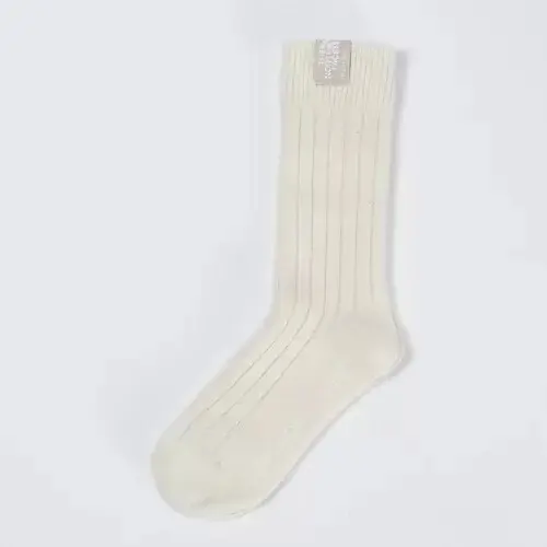 【50代 週末コーデ】淡色レイヤードで奏の画像_7