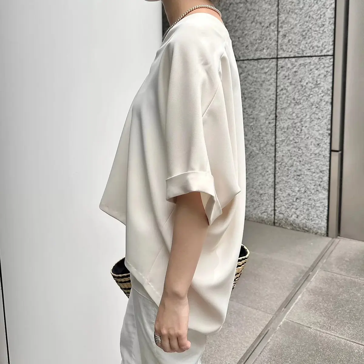 【50代着回し術】Tシャツより上品！とろの画像_3