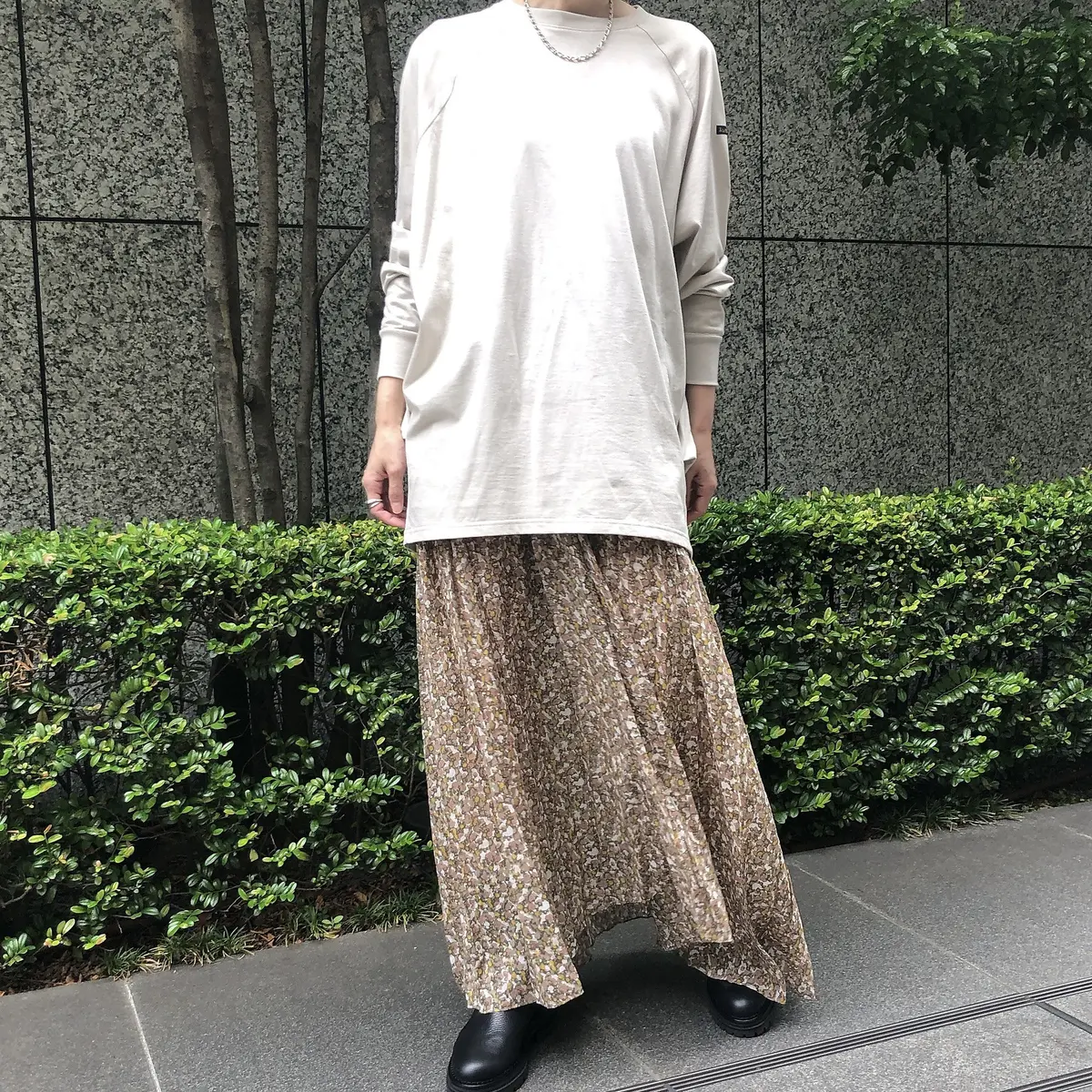 Le Minor×eclat ラグランスリーブプルオーバー