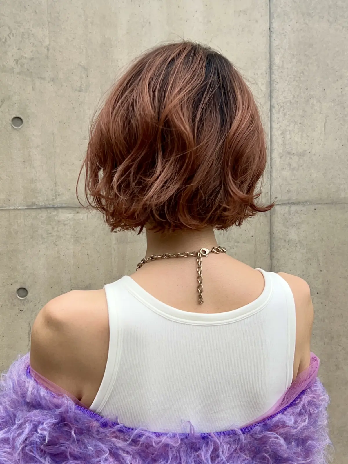 秋カラー💜ピンクのボブヘアにユニクロタンの画像_3