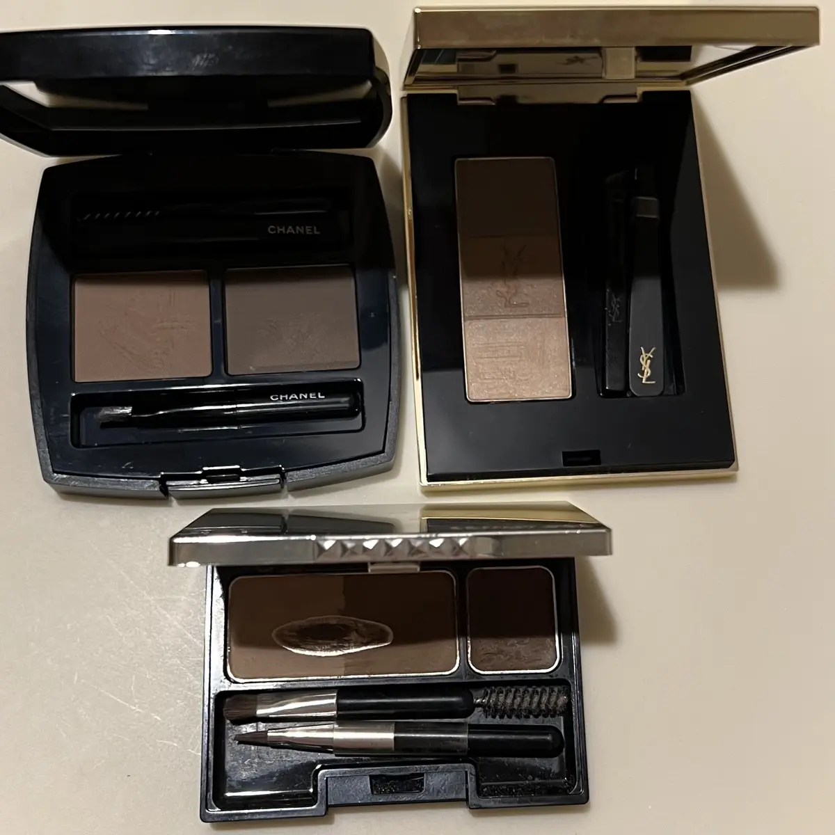 私物のアイブロウパウダー