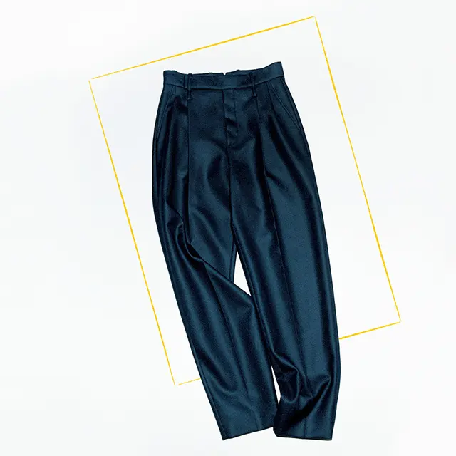 グッチの カシミヤツイルパンツ