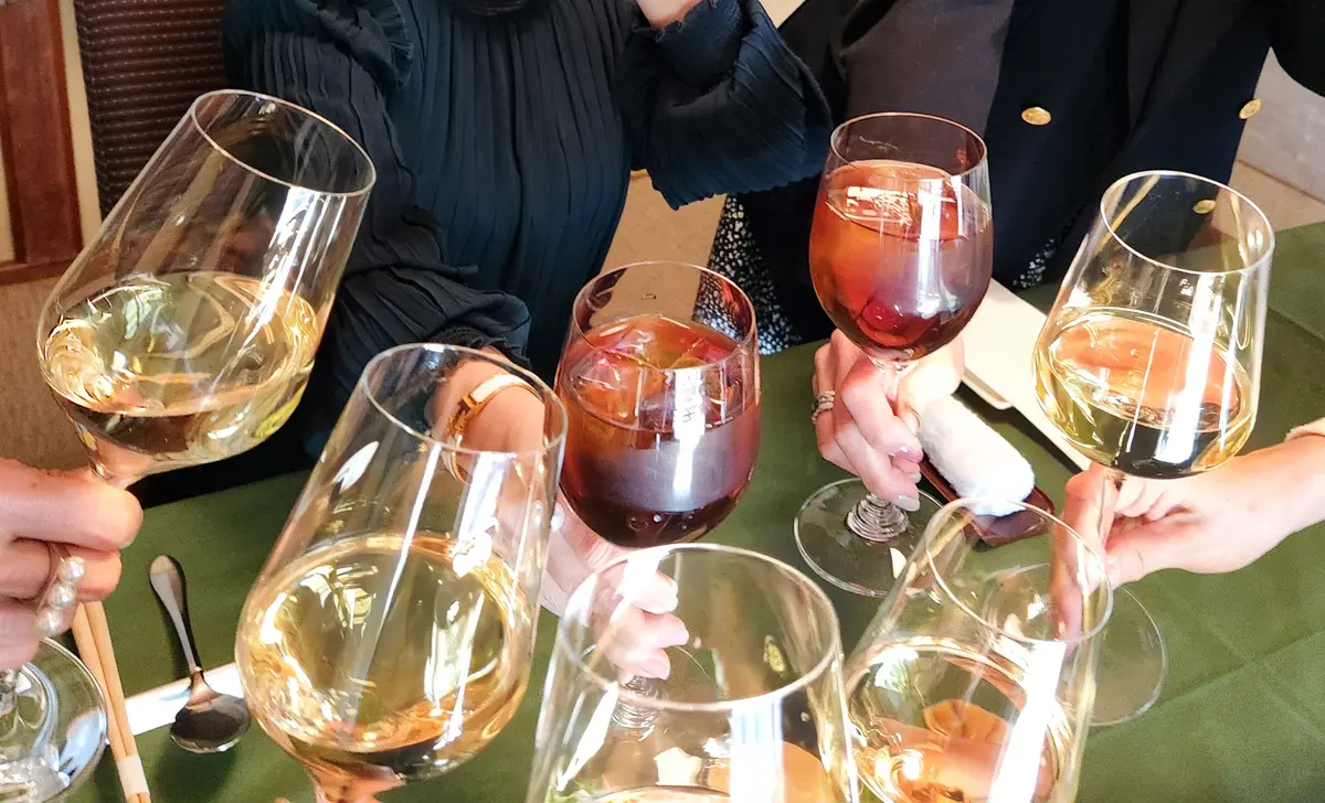 まずは皆で乾杯～。