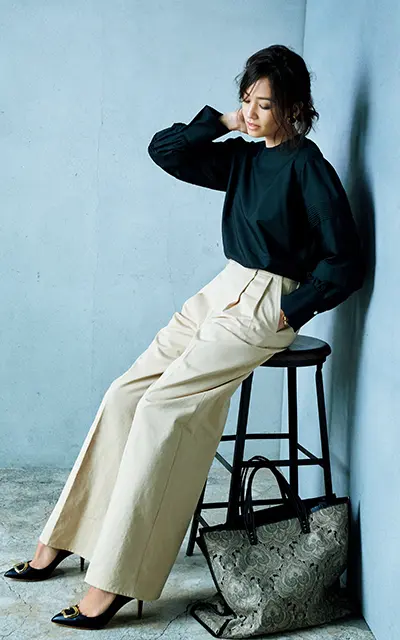 クールベージュ