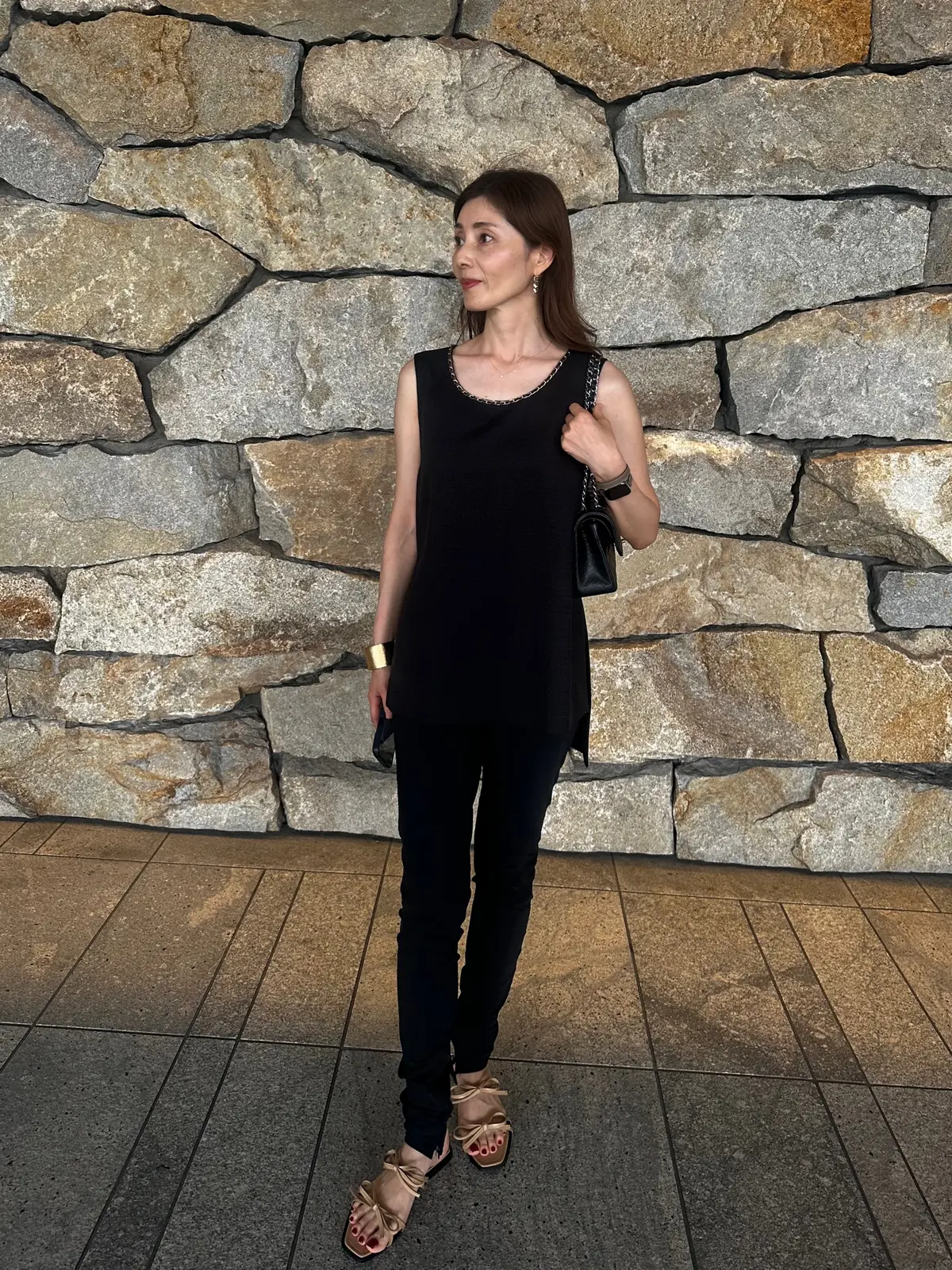 夏のブラックコーデとパレスホテル東京の期の画像_8