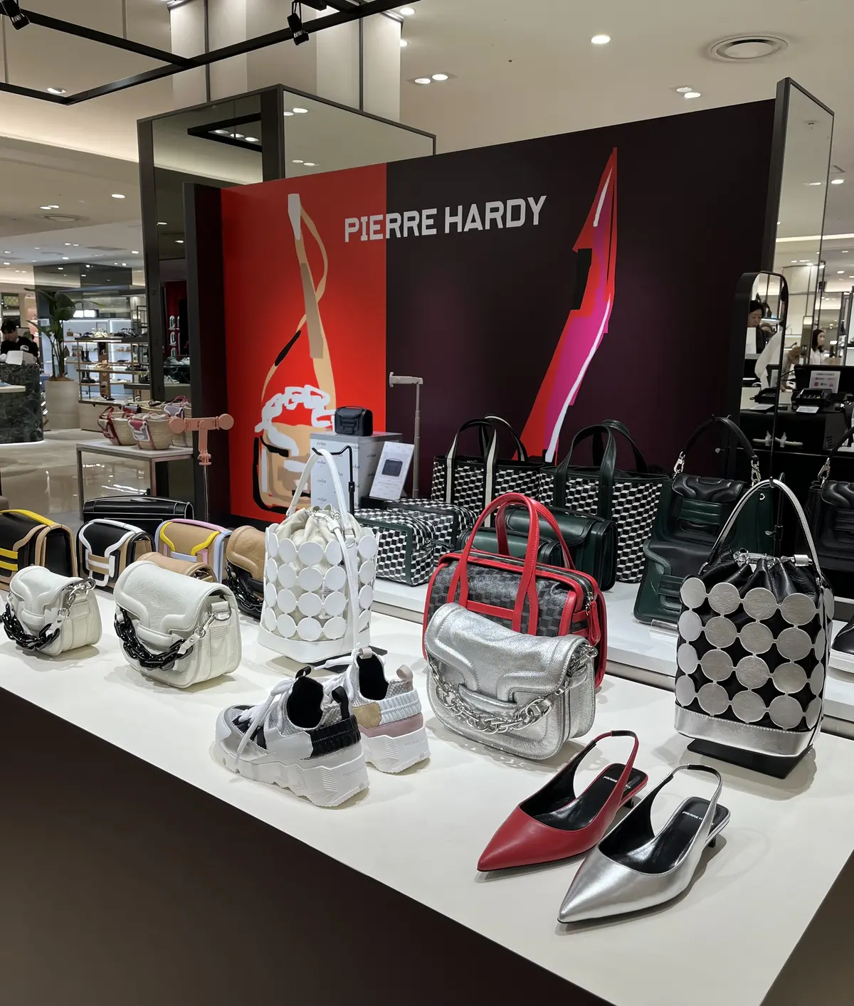 「ピエール　アルディ」ポップアップストアの画像_1