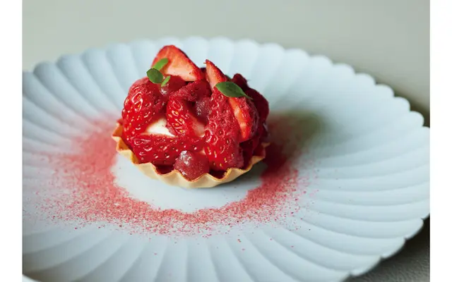 「長野 アルプスいちご」。いちごの風味満載のタルト