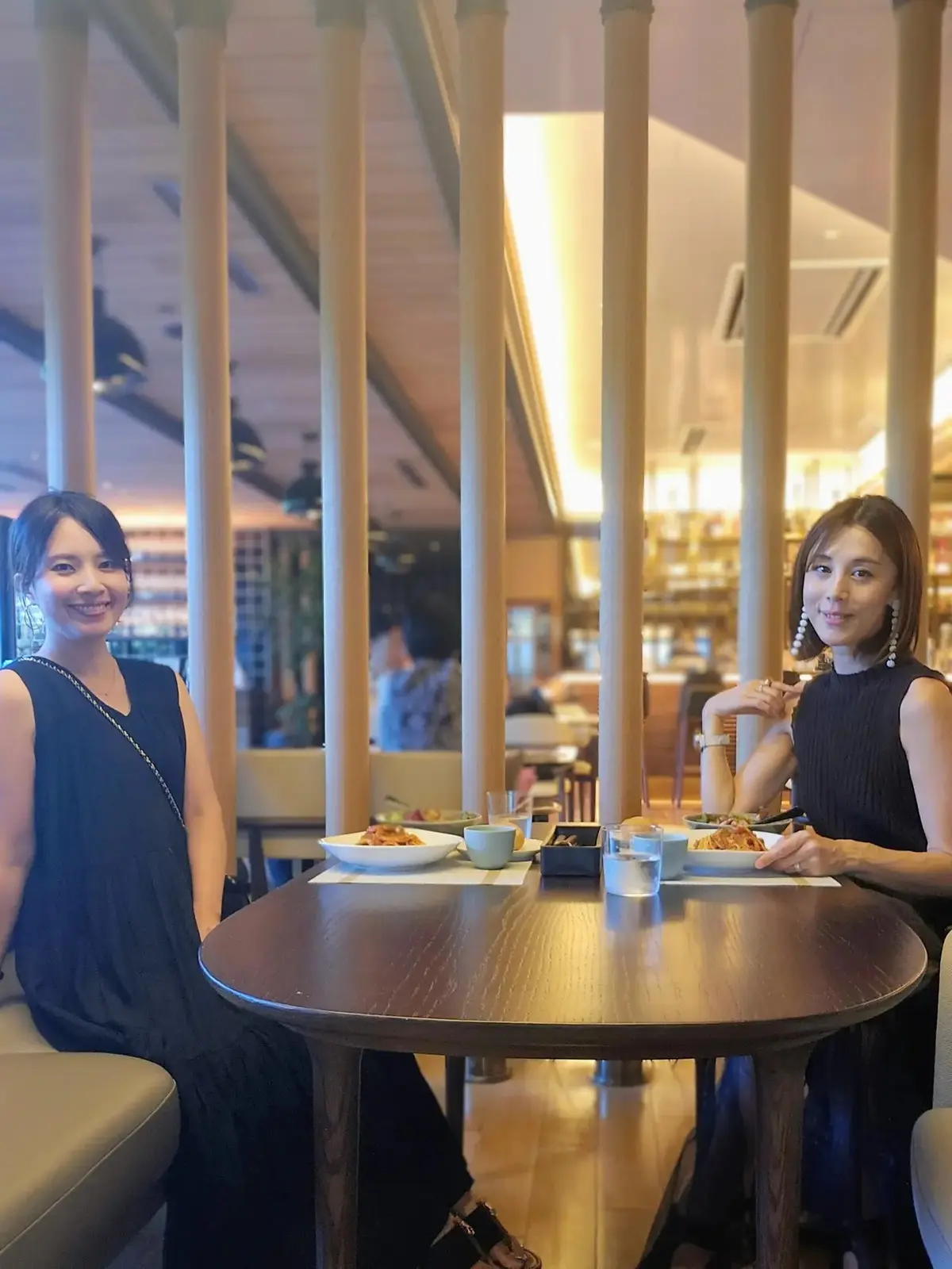 まだ暑い秋！黒ワンピースで青山ランチ