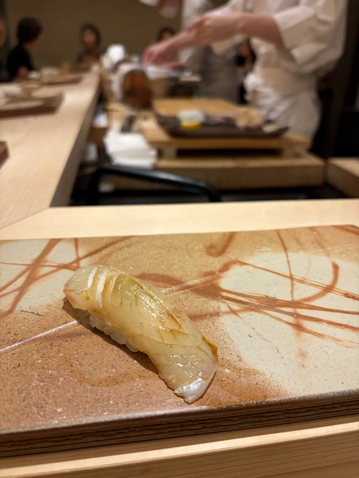 一品目はひらめ