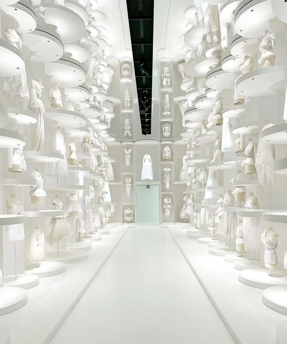 「クリスチャン・ディオール」夢のクチュリの画像_4