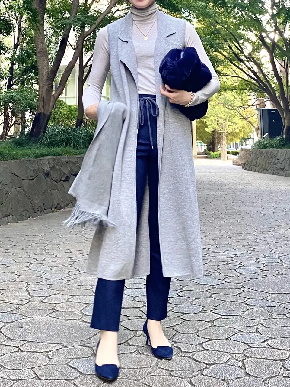 透け感ニット×ロングジレコーデ②