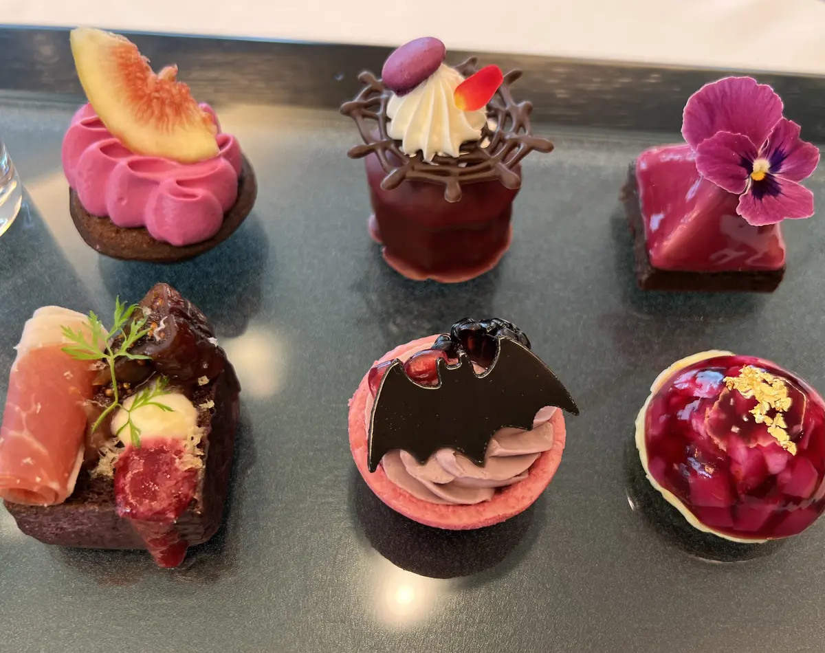 コンラッド東京　フォービドゥン・ハロウィンアフタヌーンティー