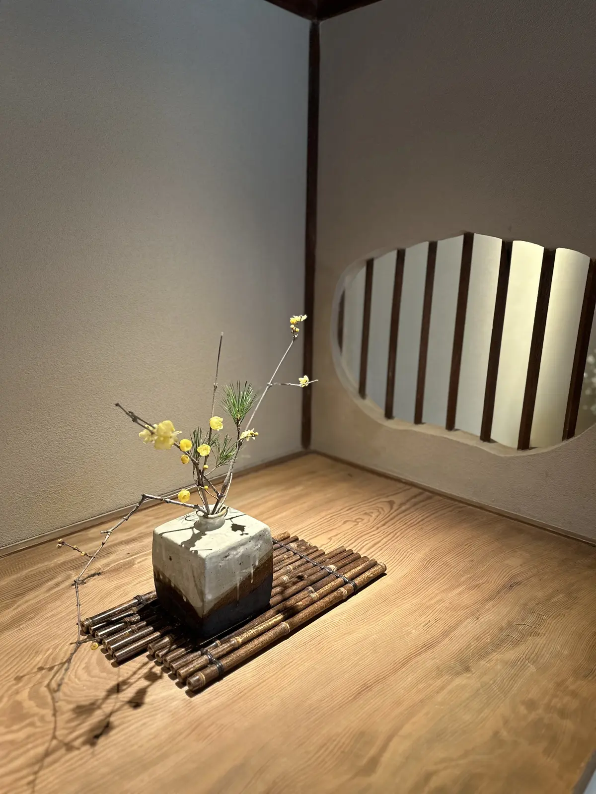 寒い日のマストアイテム、ロングブーツで冬の画像_5