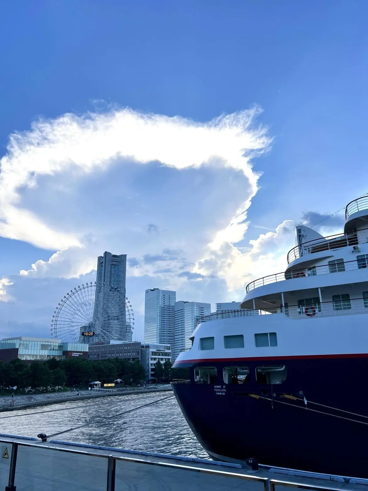 【夏のZARAコーデ】ラテン気分なイベンの画像_8