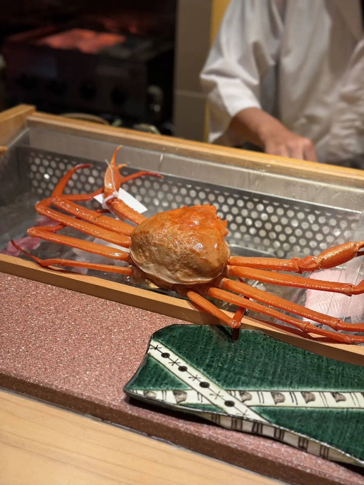富山　富山観光　富山グルメ　磯寿司　寿司　海の幸　北陸グルメ　富山湾　富山湾グルメ　ベニズワイガニ　寿司