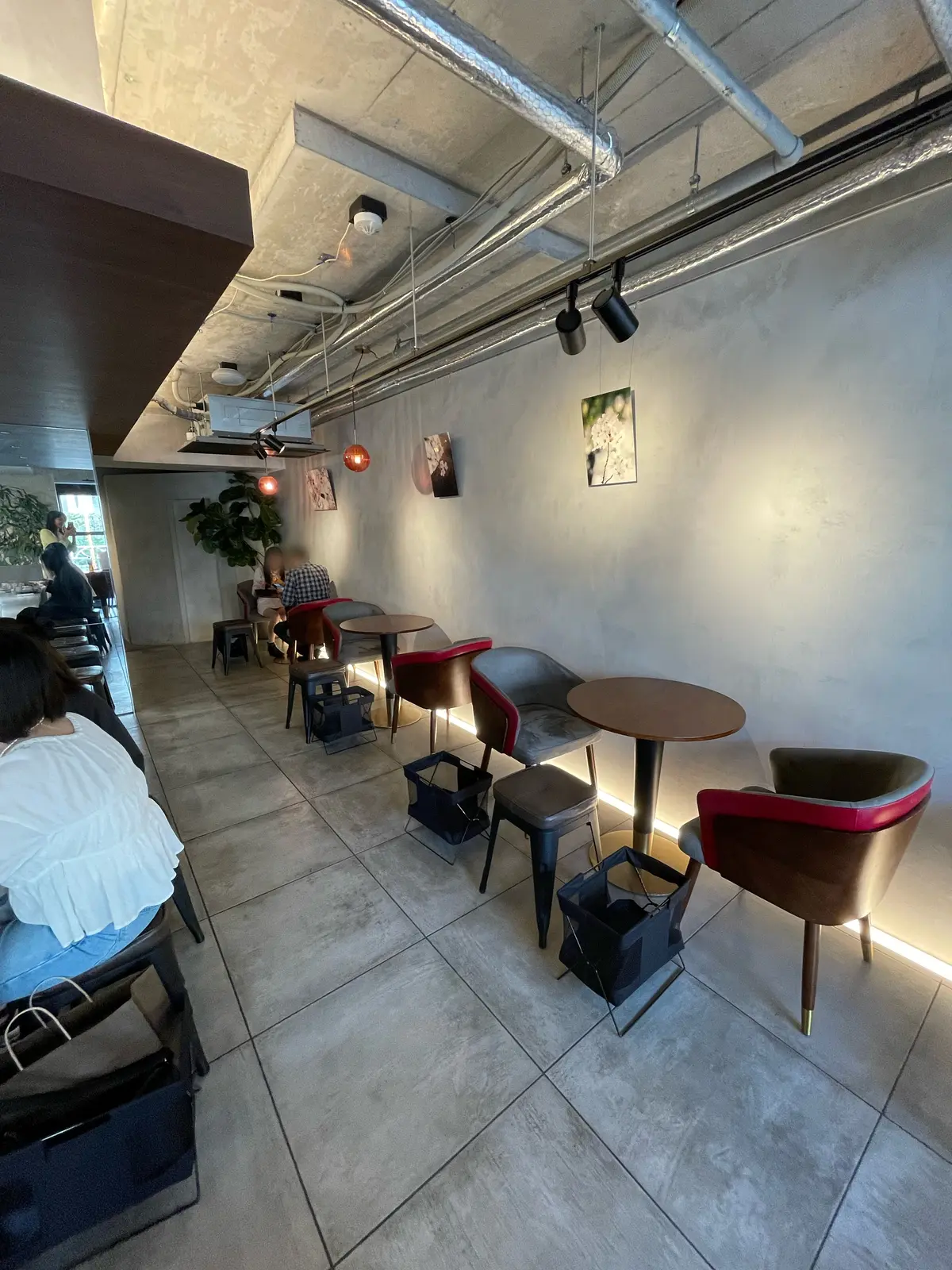 お洒落、お洒落空間、おしゃれカフェ、お洒落カフェ、絶品スイーツ、スイーツ、蜜芋、蜜芋パフェ、苺、いちご、イチゴ、ジェラート、アイス、バニラアイス、ミルクアイス、店内、グルテンフリースイーツカフェ、グルテンフリー、お芋パフェ、蜜芋パフェ、OIMOパフェ、& OIMO TOKYO CAFE、お芋カフェ、カフェ、お洒落、お洒落カフェ、おしゃれカフェ、中目黒、大人空間、店内、