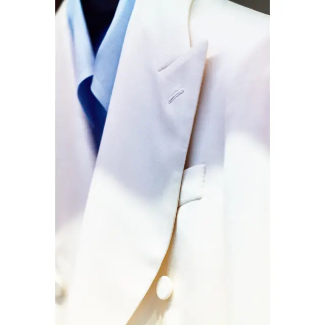 Brioni Ginza  ブリオーニ銀座店-2