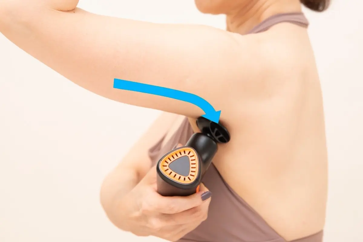 OurAge×Webエクラ　脇の下までしっかり流しましょう。