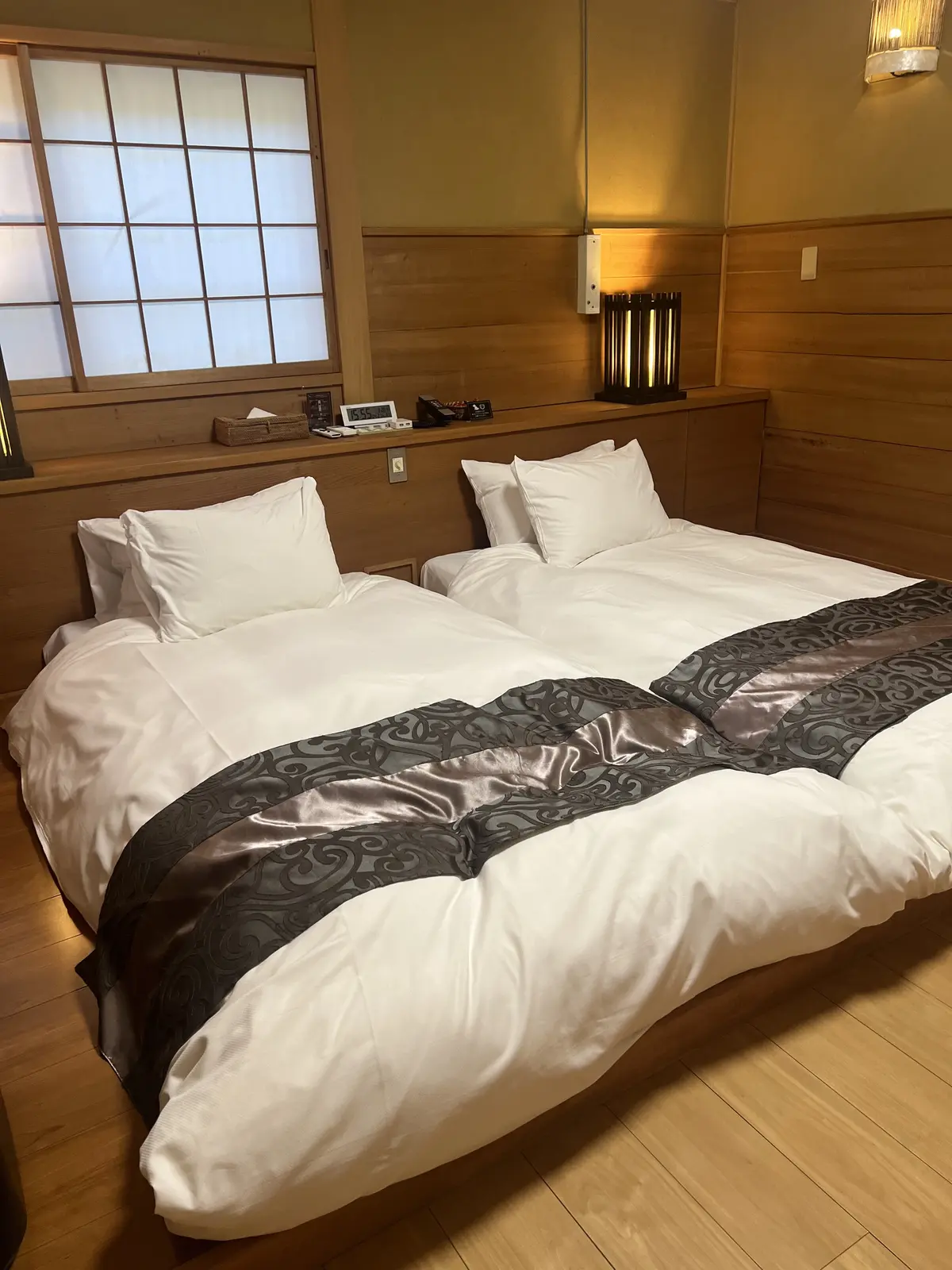 ベッドと布団と両方のお部屋がありました！