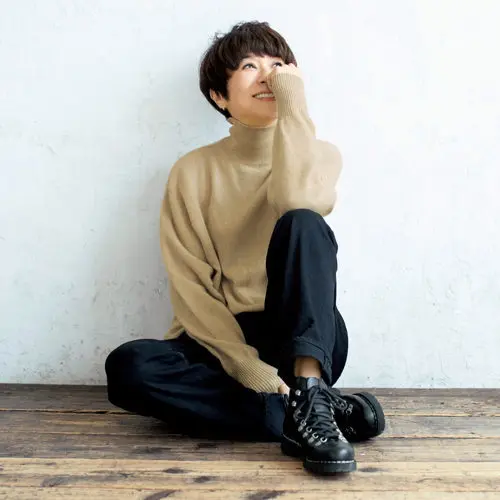 HERILL カシミヤホールガーメントタートルニット