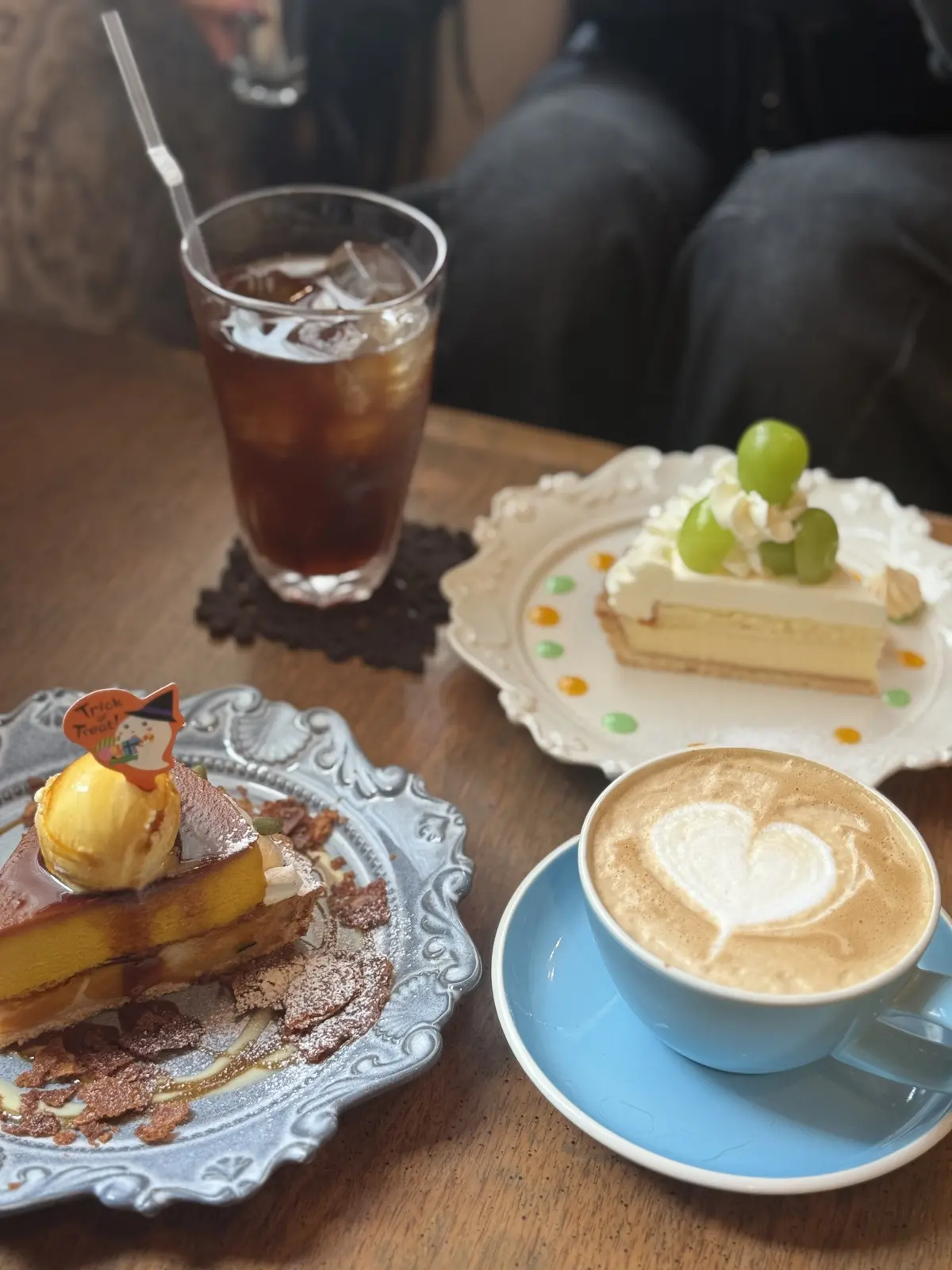 カフェデアゲンダ　神戸元町カフェ