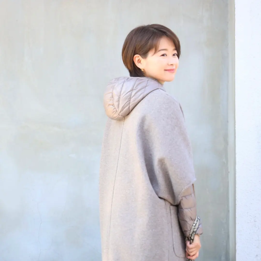 黒艶ロングスカートで私流フェミニンコーデの画像_3