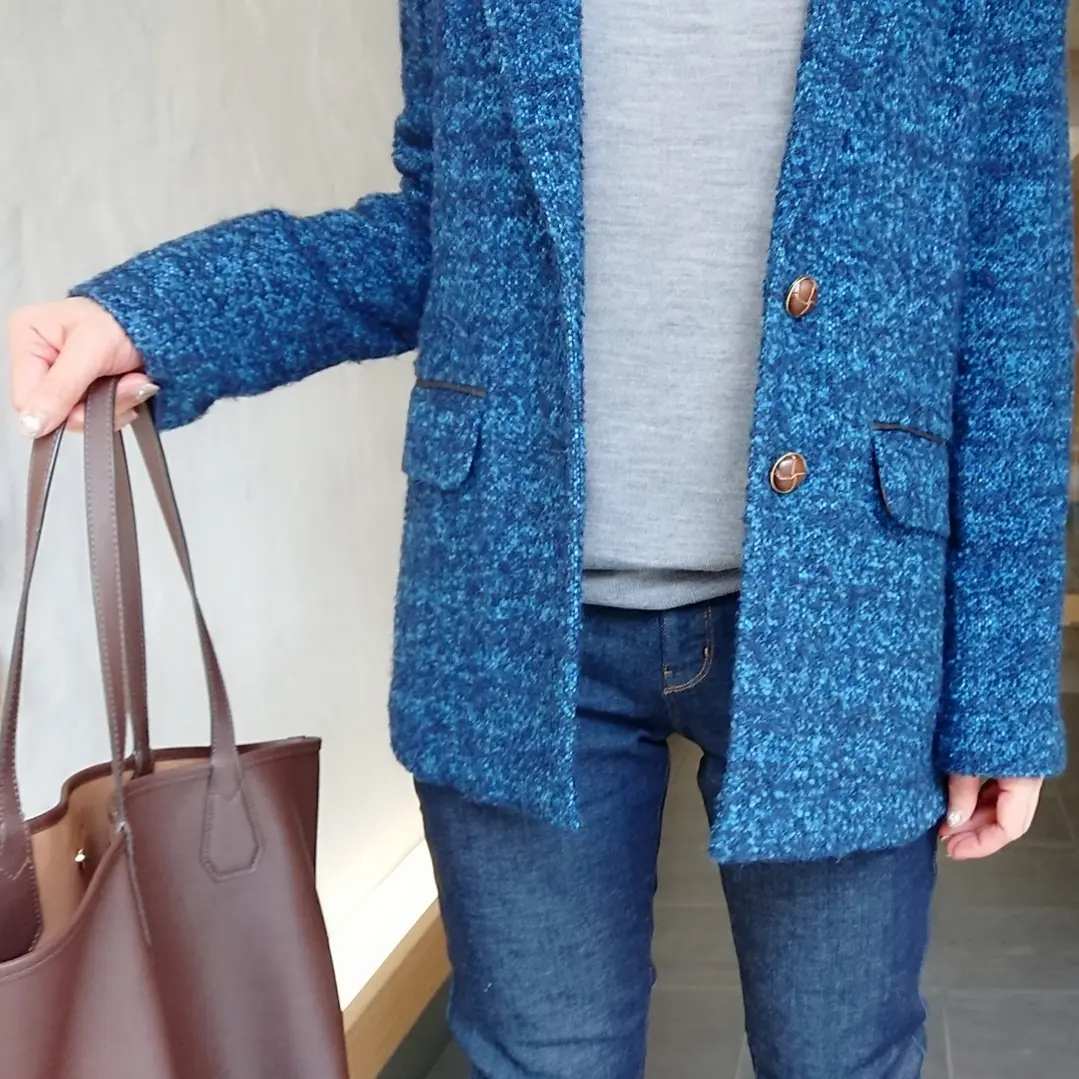 ツイードジャケット  デニム    トートバッグ