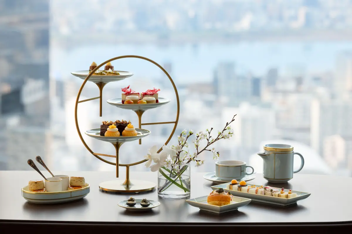 ウォルドーフ・アストリア大阪のアフタヌーンティー