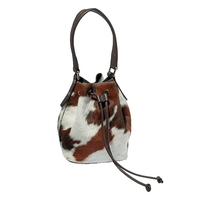 「マルコ マージ」の巾着バッグ