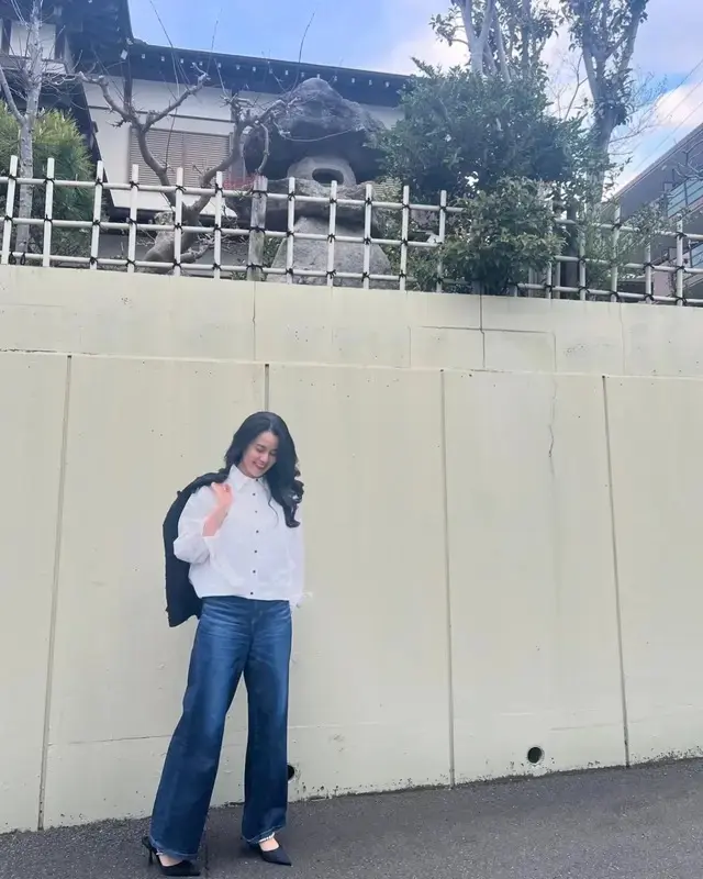 華組　デニムコーデ