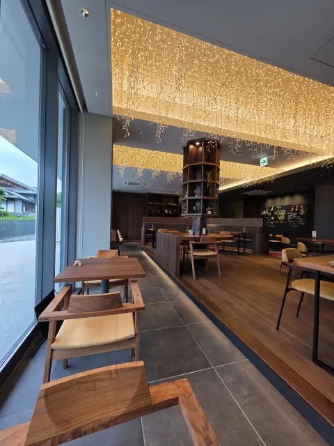 鎌田醤油のカフェでランチの画像_3