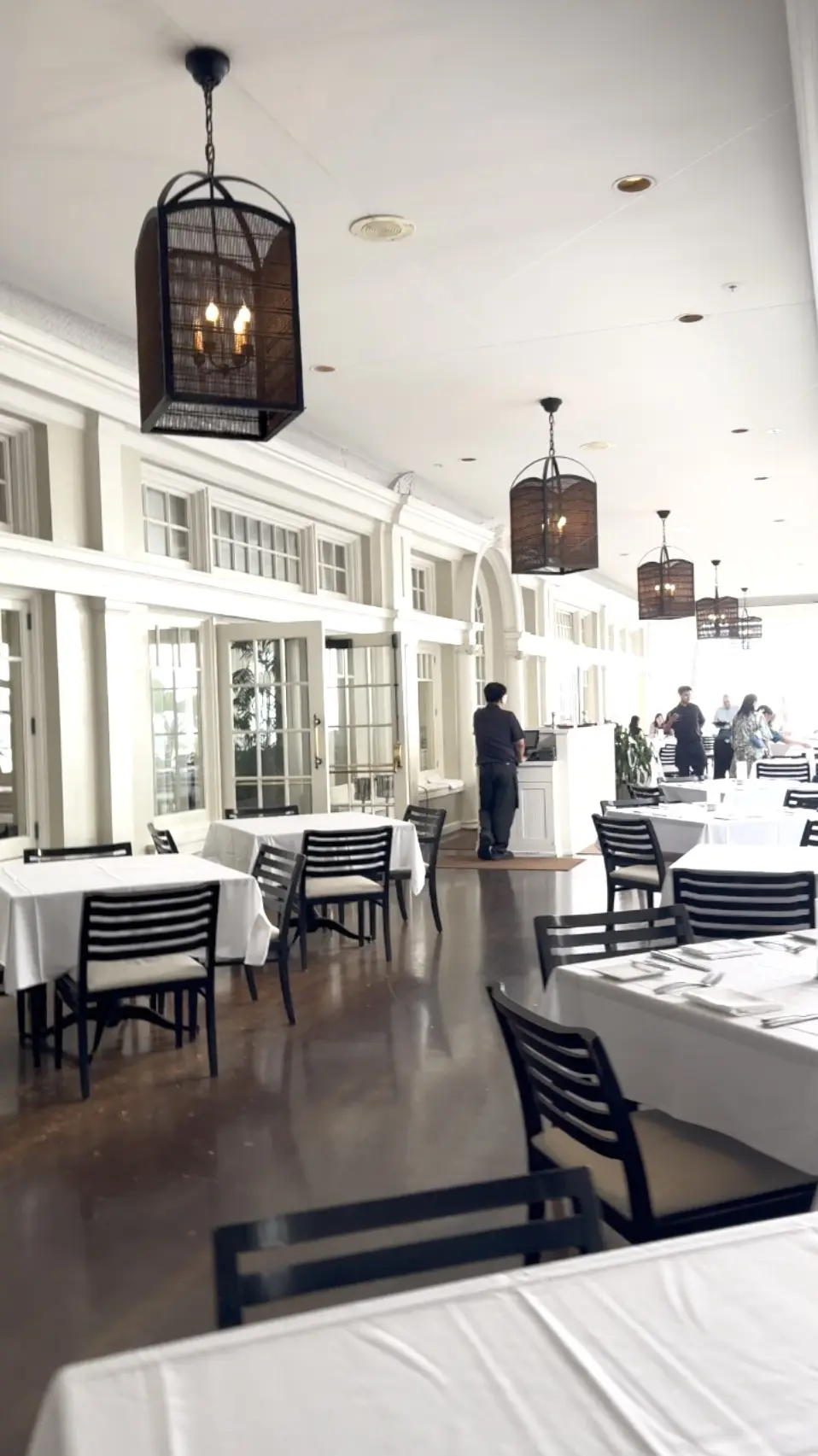 【Hawaii】ハワイの夜を彩る優雅なデの画像_2