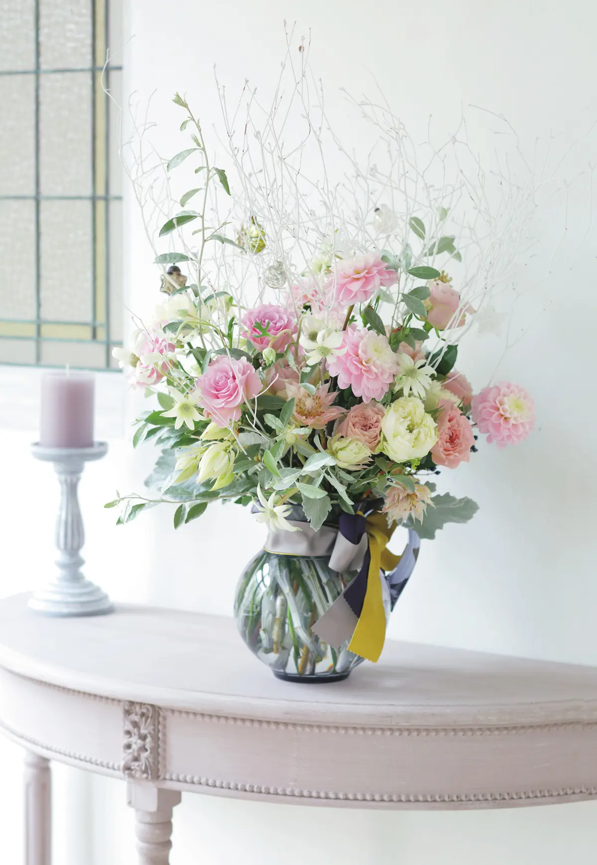 集う日の空間を豊かに彩る お出迎えの花、の画像_1