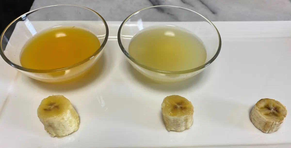 １００％オレンジ＋レモン汁につけておいたバナナもあまり色は変わりません。