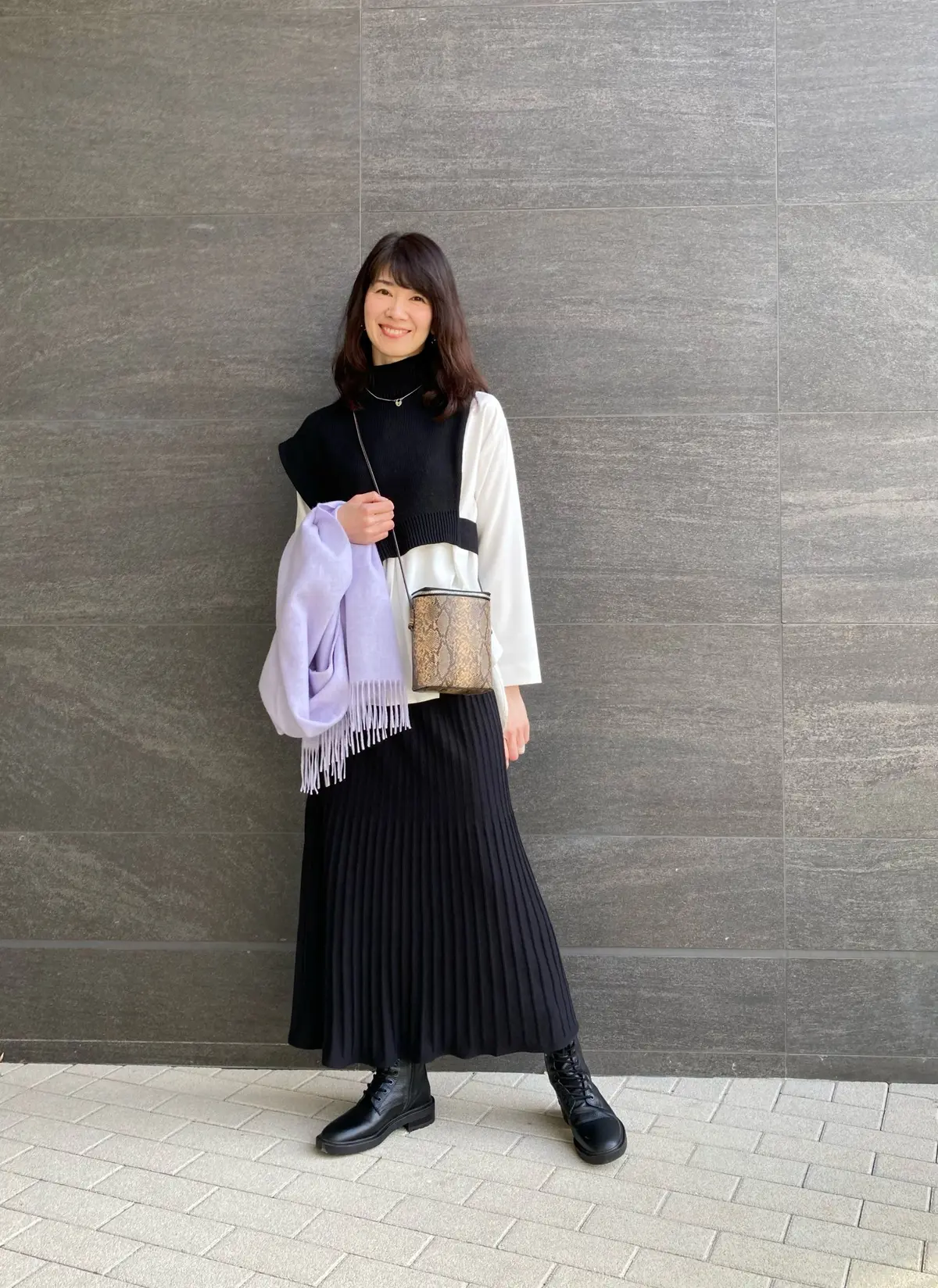 落ち着くベーシックカラーの画像_2